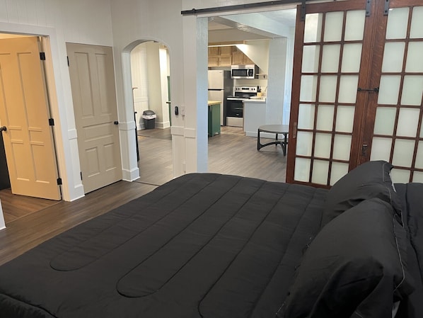 1 bedroom, WiFi, bed sheets