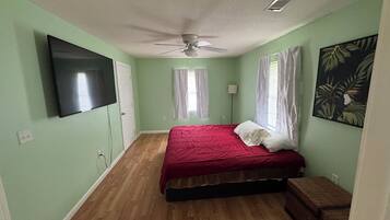 2 bedrooms, free WiFi, bed sheets