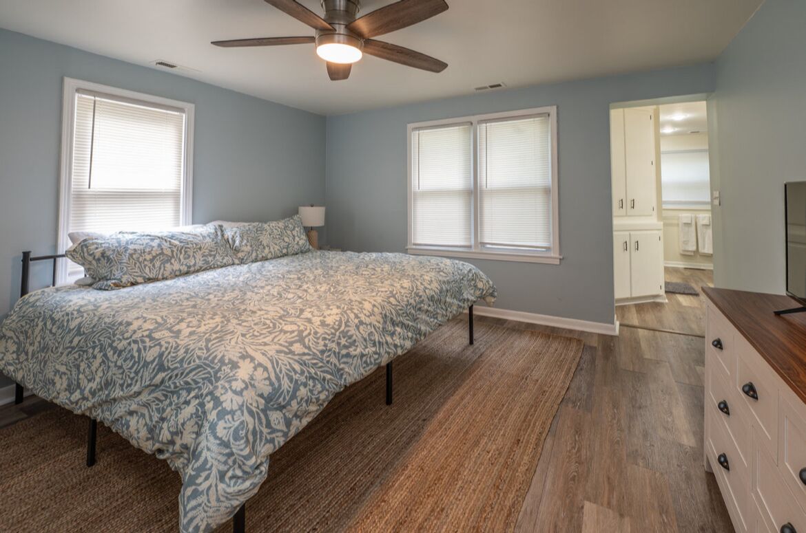 3 bedrooms, WiFi, bed sheets