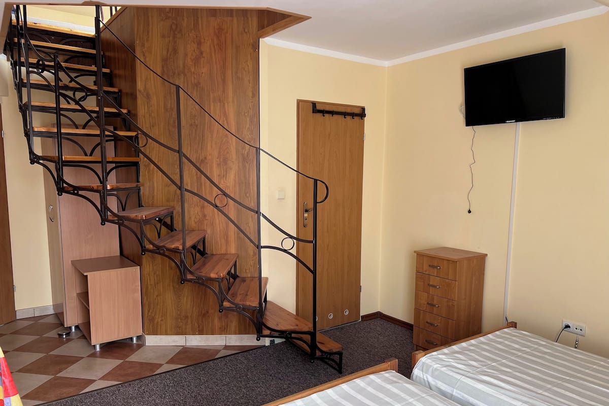 Family Quadruple Room | Free WiFi
