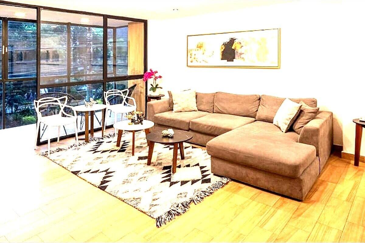 Superior Studio | In-room safe, desk, iron/ironing board, free WiFi