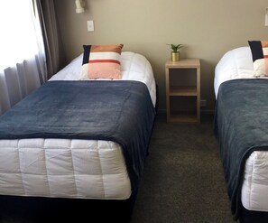 3 bedrooms, WiFi, bed sheets