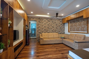 Apartment, Balcony