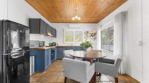 Gray Chalet in Daylesford