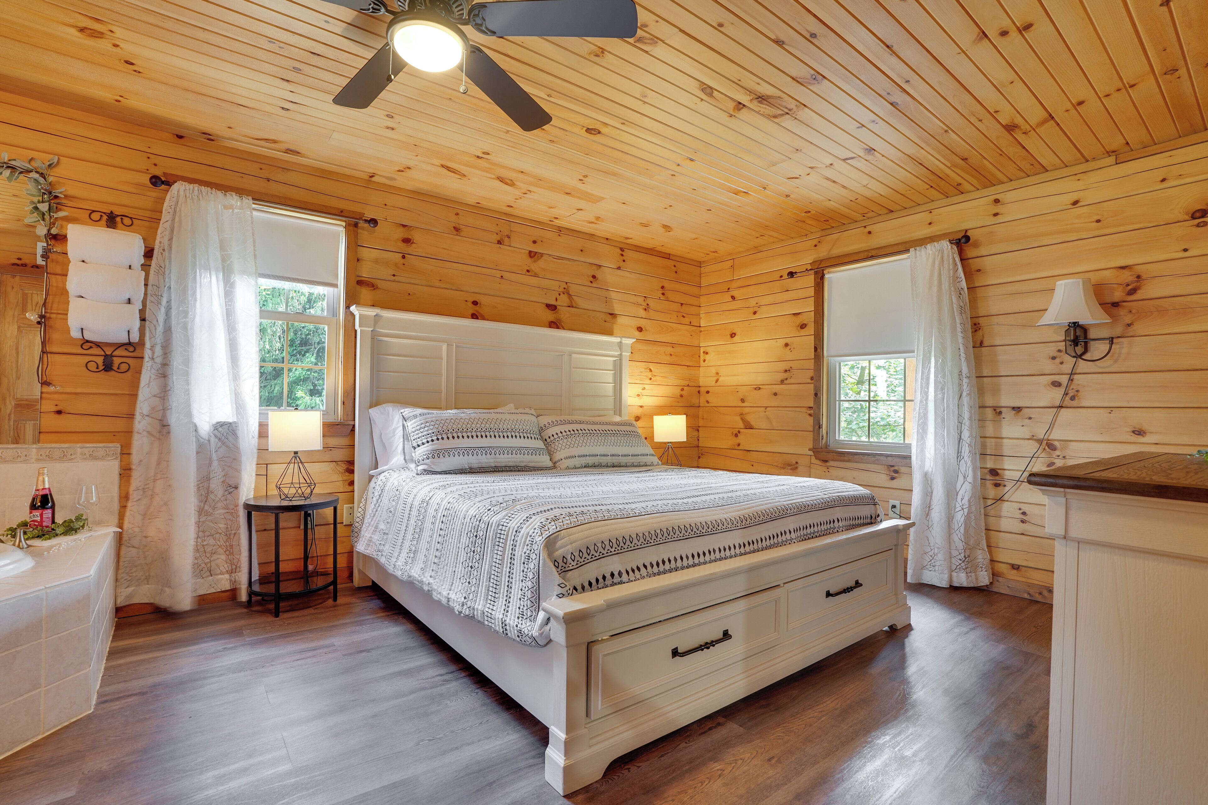 2 bedrooms, free WiFi, bed sheets