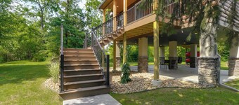 Creekside Cabin | Kayaks + Hot Tub