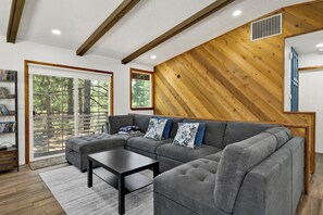 TV connectée, cheminée