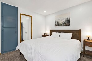 3 chambres, bureau, Wi-Fi gratuit, draps fournis