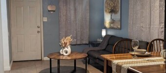 Charming 2-bedroom apartment in wonderful Bakersfield