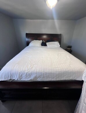 2 bedrooms, WiFi, bed sheets