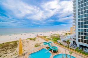 Appart'hôtel, 3 chambres | Plage | Plage à proximité