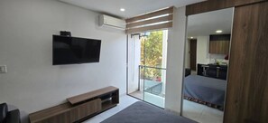 1 chambre, fer et planche à repasser, Wi-Fi, draps fournis