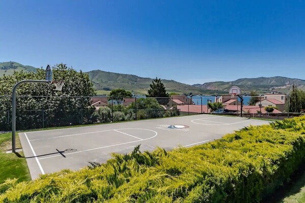 Sport court