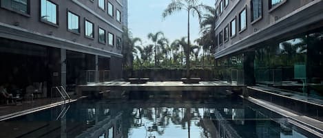 Alberca al aire libre