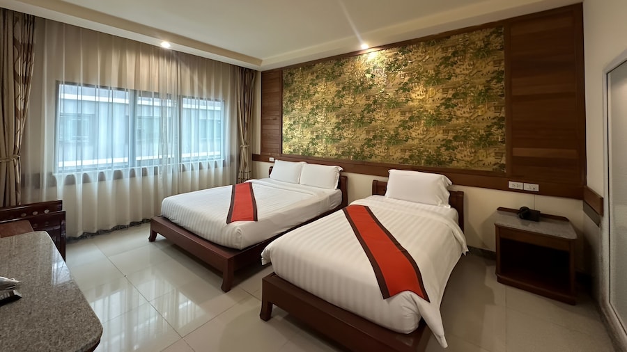 EZZI Hotel Pattaya Jomtien Beach Branch