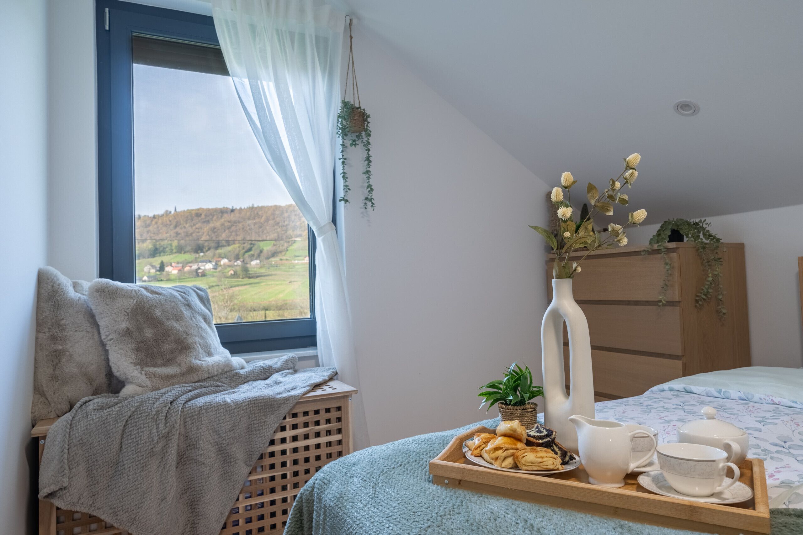 3 chambres, fer et planche à repasser, Wi-Fi gratuit, draps fournis