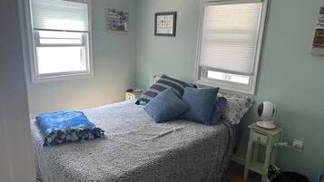 2 bedrooms, WiFi, bed sheets