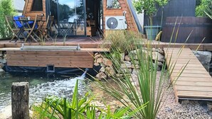 Outdoor dining - Chalet Nordique Balnéo&spa  (Villampuy)