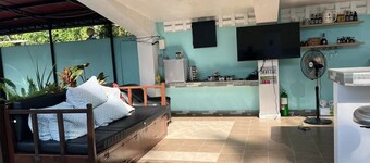 1 Bed with full bath AC, Rooftop and walking distance to beach