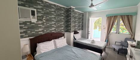 1 bedroom, desk, iron/ironing board, free WiFi