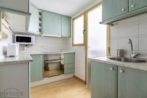 Frigorífic, microones, forn i torradora