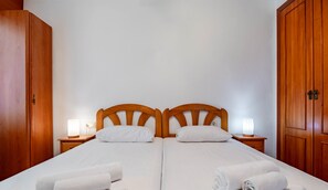 2 bedrooms, free WiFi, bed sheets