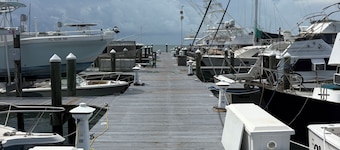 Fort Pierce Yacht sleeping 2 bed 2 bath