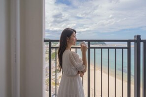 View from room - The Ocean by Owners hotel Yangyang (Yangyang)
