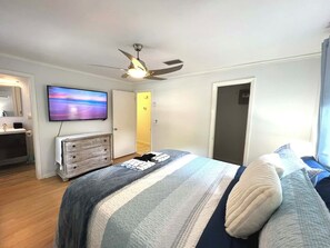 3 Schlafzimmer, Schreibtisch, Bügeleisen/Bügelbrett, kostenloses WLAN