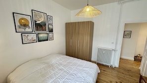 2 chambres, fer et planche à repasser, Wi-Fi gratuit
