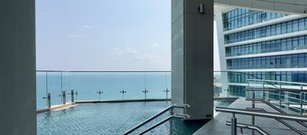 Luxury 1 Bed in Trilogy, Limassol Seafront