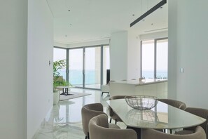 Dining - 2 Bed with Sea Views in Trilogy, Limassol Seafront (Limassol)