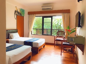 Standard Twin Room | Free WiFi