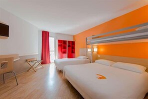 Unclassified image, 4 of 59, button - Ibis Budget LA Rochelle (LA ROCHELLE)