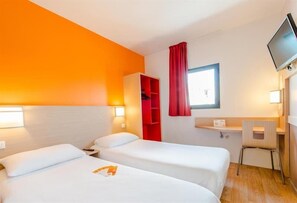 Unclassified image, 3 of 59, button - Ibis Budget LA Rochelle (LA ROCHELLE)
