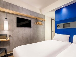 Room - Ibis Budget LA Rochelle (LA ROCHELLE)