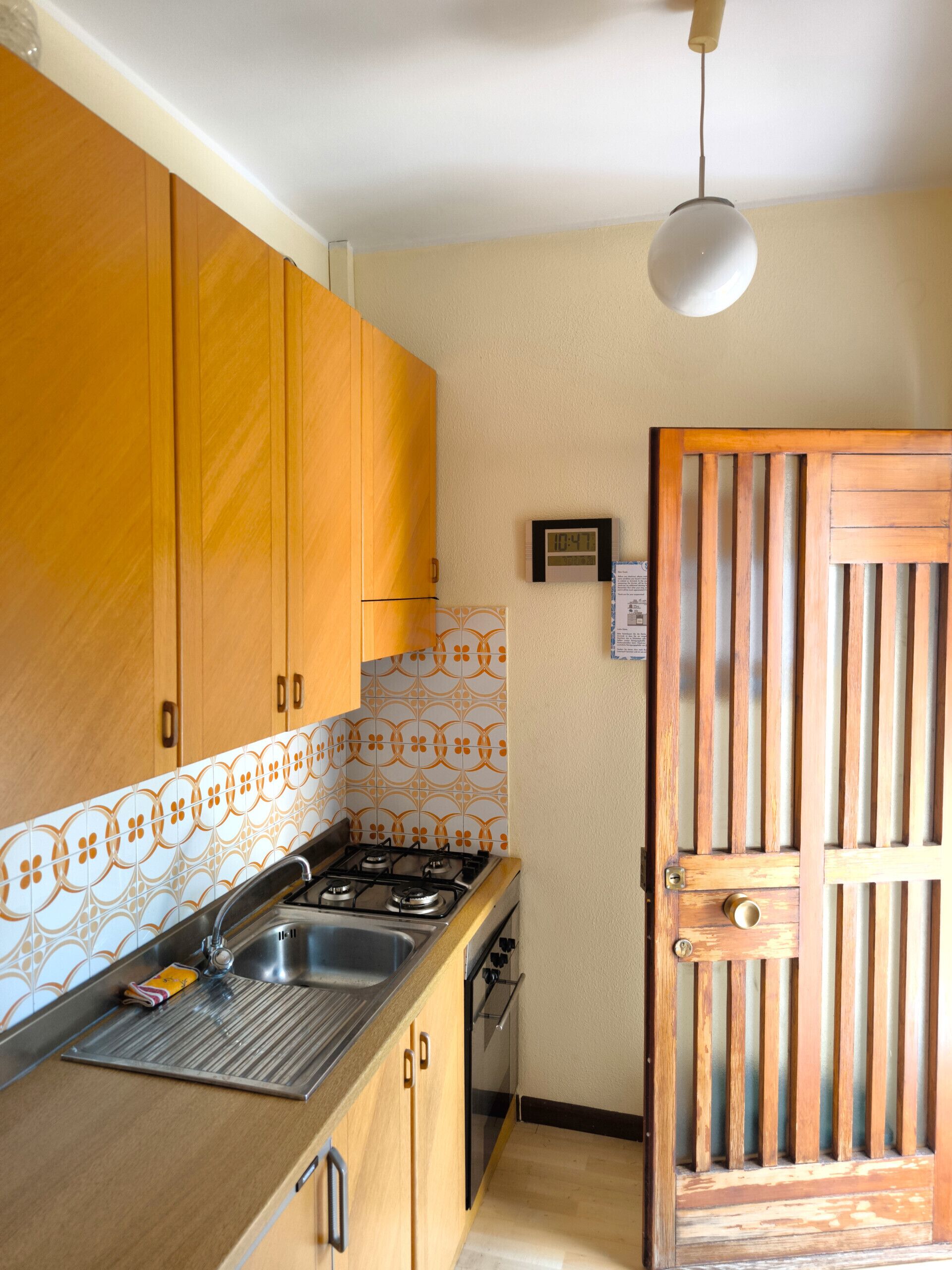 Frigorifero, microonde, forno, macchina per tè/caffè