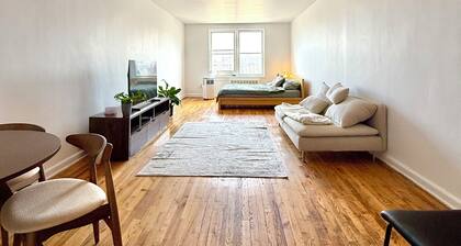 Bright Brooklyn Studio: Your Escape in the City