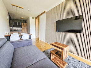 Wall, Interior Design, Flooring, Wood, Floor, Furniture, Ceiling, Apartment, Room, Wood Flooring - Beautiful apartment for 4 guests with WIFI, TV, balcony and panoramic view (Dvůr Králové Nad Labem)