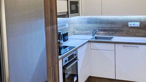 Microwave, oven, dishwasher