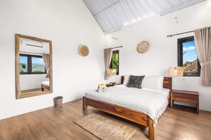 4 Schlafzimmer, Bügeleisen/Bügelbrett, WLAN, Bettwäsche