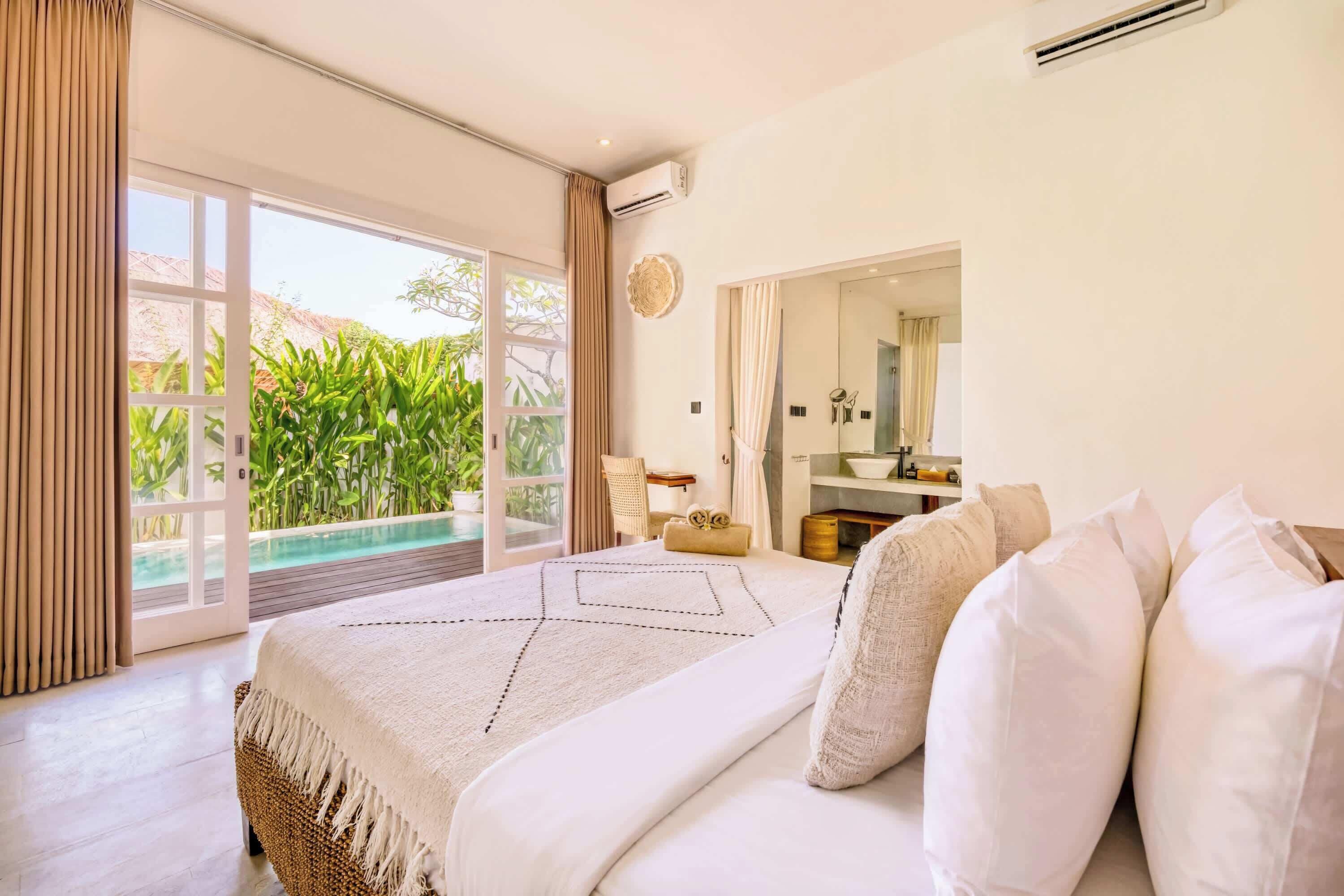 7 bedrooms, desk, iron/ironing board, WiFi