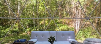 Creekside Astro-Dome w/ Hiking Trails & Forest! Private Hot Tub Nature Immersion