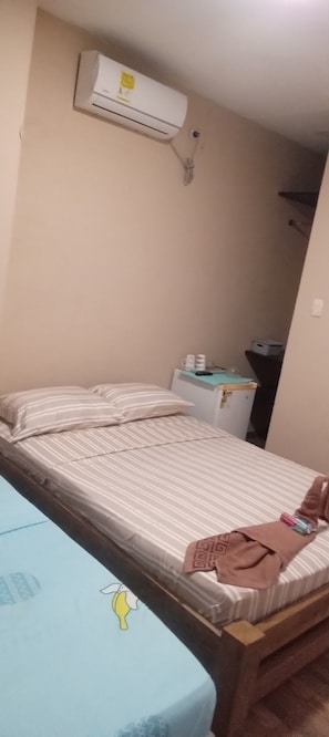 Habitación triple básica | Wifi gratis