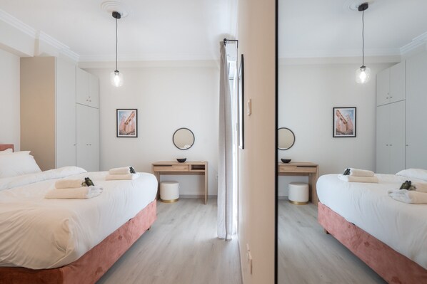 Free WiFi, bed sheets