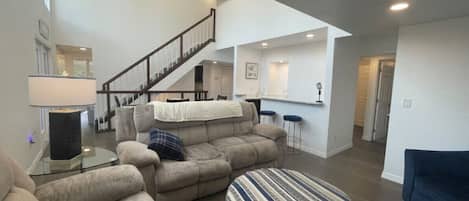 Smart TV, fireplace, video games