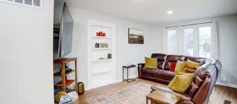 The luxurious Jackass Manor