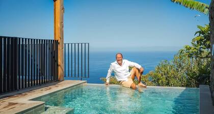 VILLA INFINITY BLUE