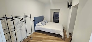 3 camere, Wi-Fi, lenzuola