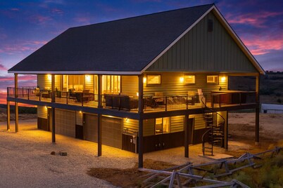 Kayaks, Fishing Gear & More—Your Scofield Cabin Adventure Awaits